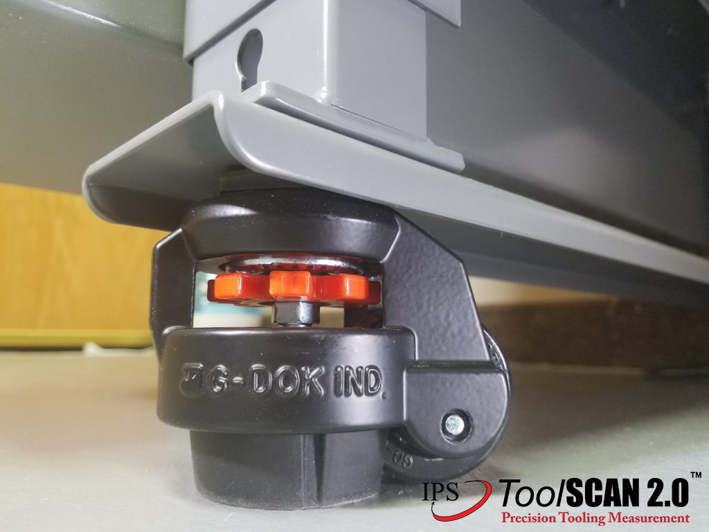 ToolSCAN-measurement-gauge-adjustable-feet